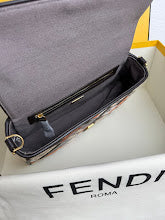 Premium Women's Shoulder Bag - Designer Luxury Fashion Accessory - NM7646