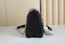 Chic Women's Satchel Handbag - Luxury Premium Designer Style - NM4338