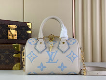 Designer Iconic Shoulder Bag - Luxury Women's Premium Fashion - NM4443
