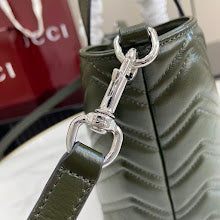 Luxury Iconic Crossbody Bag - Women's Elegant Designer Fashion - NM4020