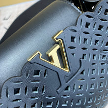 Luxury Monogram Shoulder Bag - Women's Elegant Designer Fashion - NM5466