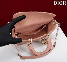 Designer Signature Tote - Premium Luxury Women's Fashion Bag - NM7402