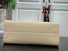 Designer Iconic Top Handle Bag - Luxury Women's Premium Handbag - NM4950