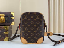 Premium Monogram Tote Bag - Elegant Luxury Women's Designer Handbag - NM5024
