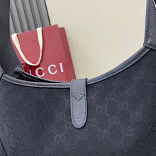 Luxury Iconic Crossbody Bag - Women's Elegant Designer Fashion - NM3993