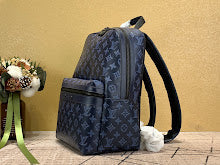 Premium Leather Crossbody Bag - Elegant Women's Designer Handbag - NM4916