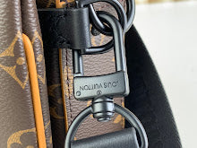 Designer Iconic Tote Handbag - Premium Luxury Women's Fashion - NM4695