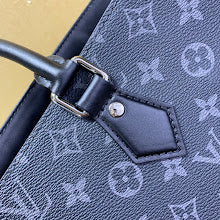 Chic Designer Tote Handbag - Luxury Premium Women's Fashion Bag - NM4222