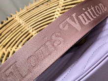 Premium Women's Crossbody Bag - Luxury Designer Fashion Accessory - NM5323