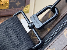 Premium Leather Crossbody Bag - Elegant Women's Designer Handbag - NM4500