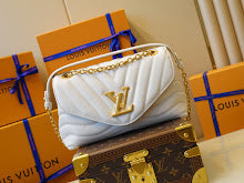 Premium Signature Crossbody - Chic Women's Luxury Designer Bag - NM5072