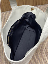 Chic Designer Shoulder Handbag - Premium Luxury Women's Style - NM3497