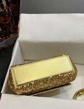 Premium Women's Crossbody Bag - Luxury Designer Fashion Accessory - NM7049