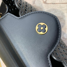 Luxury Monogram Shoulder Bag - Women's Elegant Designer Fashion - NM5466