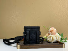 Luxury Designer Shoulder Bag for Women - Premium Fashion Handbag - NM4960