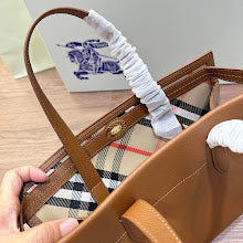 New Premium Leather Shoulder Bag - Elegant Women's Designer Handbag - NM5619