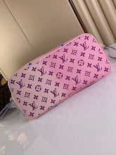 Chic Women's Satchel Handbag - Luxury Premium Designer Style - NM4770