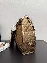 New Premium Signature Crossbody - Chic Women's Luxury Designer Bag - NM6261