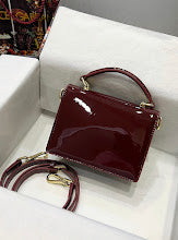 Chic Women's Satchel Handbag - Luxury Premium Designer Style - NM7134