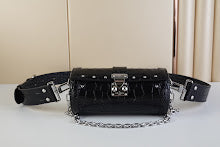 Premium Women's Crossbody Bag - Luxury Designer Fashion Accessory - NM5151