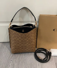 Luxury Designer Tote Bag for Women - Premium Iconic Monogram Handbag - NM6640