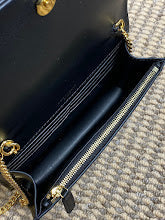 Luxury Iconic Crossbody Bag - Women's Elegant Designer Fashion - NM3751