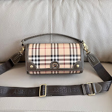 Premium Signature Crossbody - Chic Women's Luxury Designer Bag - NM5576