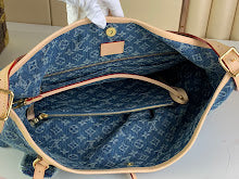 Chic Designer Shoulder Handbag - Premium Luxury Women's Style - NM4451