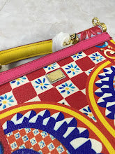 Designer Iconic Tote Handbag - Premium Luxury Women's Fashion - NM7082
