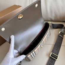 Premium Signature Crossbody - Chic Women's Luxury Designer Bag - NM5576