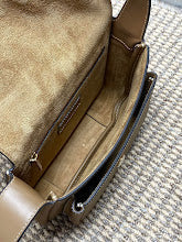 Premium Women's Crossbody Bag - Luxury Designer Fashion Accessory - NM3144