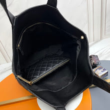 Designer Iconic Tote Handbag - Premium Luxury Women's Fashion - NM3356