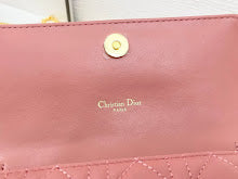 Premium Women's Shoulder Bag - Designer Luxury Fashion Accessory - NM7391