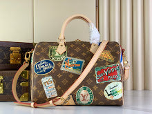 Luxury Signature Top Handle Bag - Elegant Women's Designer Handbag - NM4422