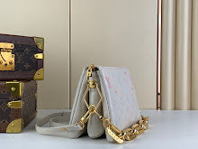 Premium Leather Crossbody Bag - Elegant Women's Designer Handbag - NM5177