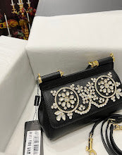 Luxury Signature Top Handle Bag - Elegant Women's Designer Handbag - NM7168