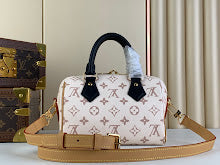 Chic Designer Tote Handbag - Luxury Premium Women's Fashion Bag - NM4442
