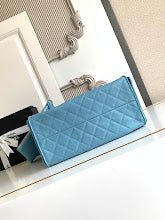 New Chic Women's Shoulder Handbag - Luxury Premium Designer Style - NM6006