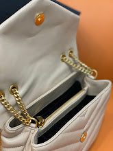 Designer Iconic Tote Handbag - Premium Luxury Women's Fashion - NM3179