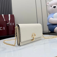 Premium Women's Tote Bag - Luxury Designer Fashion Handbag - NM4021
