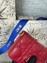 Chic Women's Shoulder Handbag - Luxury Premium Designer Style - NM7359