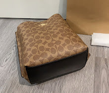 Luxury Designer Tote Bag for Women - Premium Iconic Monogram Handbag - NM6640