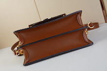 Luxury Structured Shoulder Bag - Women's Premium Designer Fashion - NM4562