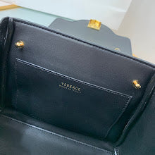 Luxury Signature Top Handle Bag - Elegant Women's Designer Handbag - NM3055