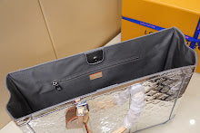 Chic Designer Shoulder Handbag - Premium Luxury Women's Style - NM4747