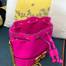 Chic Women's Crossbody Handbag - Luxury Premium Designer Style - NM2802