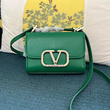 Chic Designer Crossbody Purse - Premium Luxury Women's Style - NM2788
