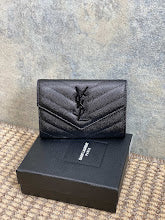 Designer Iconic Top Handle Bag - Luxury Women's Premium Handbag - NM3795