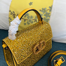 Designer Iconic Tote Handbag - Premium Luxury Women's Fashion - NM2778