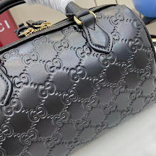 Premium Women's Crossbody Bag - Luxury Designer Fashion Accessory - NM3828